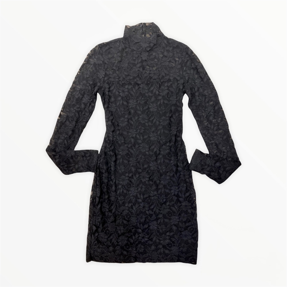 Body con lace dress